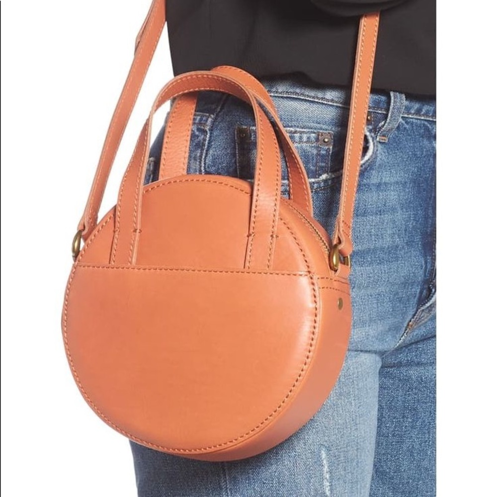 Madewell Simple Circle Crossbody Bag